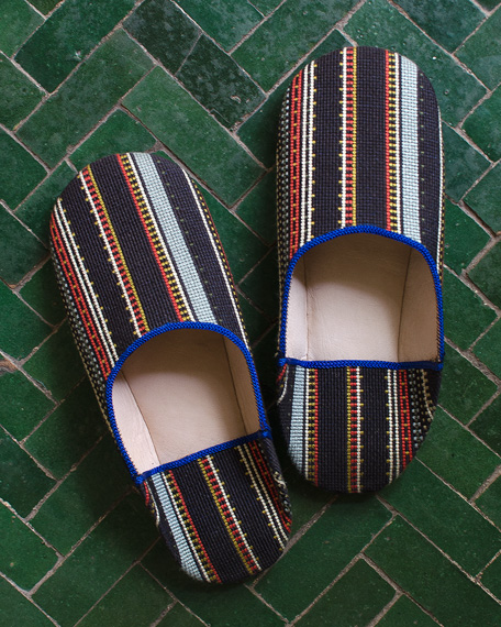 Vintage Moroccan Ware Babouches Babouches_Point_Black_Coral